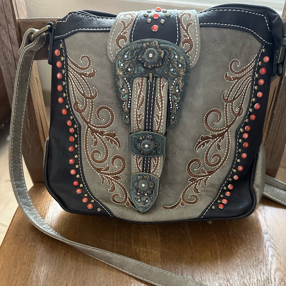 Montana West Faux Leather Purse